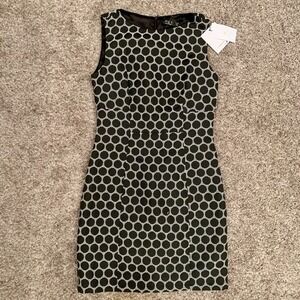 NWT Dress Women's Size 4 NWT Black & Cream Sleeveless
